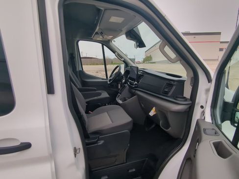 Used 2025 Ford Transit 350 XLT AWD/4WD image 17
