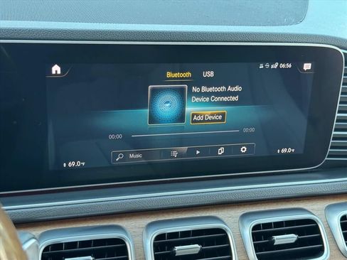 Used 2020 Mercedes-Benz GLE 350 4MATIC image 23