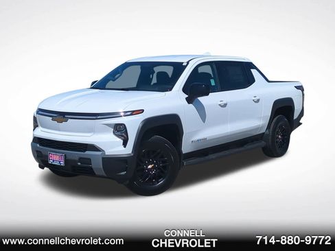 Used 2026 Chevrolet Silverado EV LT image 1