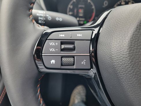 New 2027 Honda HR-V Sport image 17