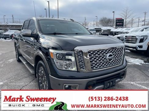 Used 2017 Nissan Titan Platinum Reserve image 4