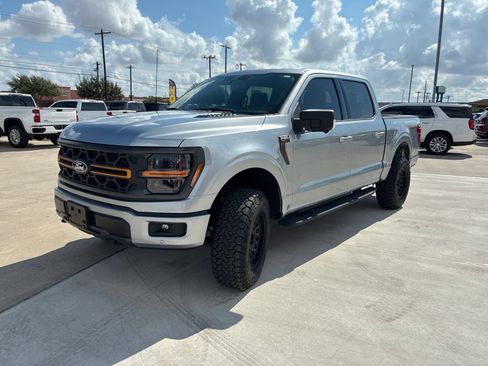 Used 2025 Ford F150 Tremor w/ Mobile Office Package AWD/4WD image 3