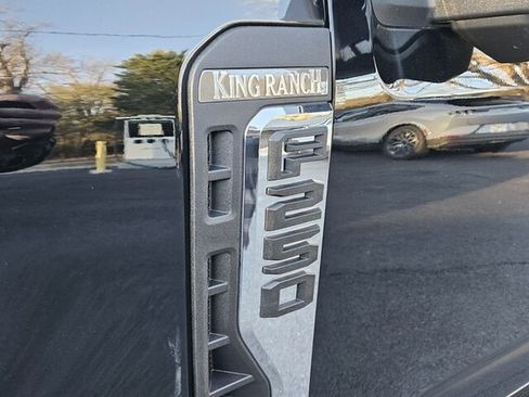 New 2026 Ford F250 King Ranch w/ Chrome Package AWD/4WD image 19