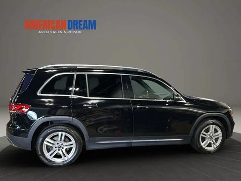 Used 2021 Mercedes-Benz GLB 250 4MATIC image 6