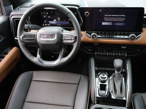 New 2026 GMC Canyon AT4 w/ Technology Plus Package AWD/4WD image 19