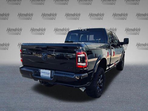 Used 2024 RAM 2500 Limited AWD/4WD image 9