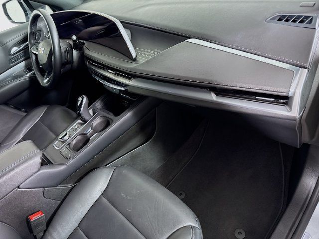 Used 2025 Cadillac XT4 Premium Luxury AWD/4WD image 32
