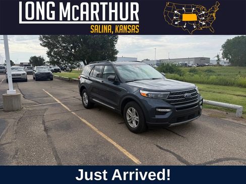 Used 2023 Ford Explorer XLT w/ Equipment Group 202A AWD/4WD image 1