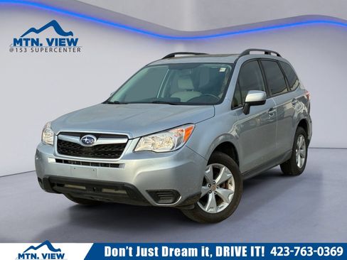 Used 2016 Subaru Forester 2.5i Premium AWD/4WD image 1