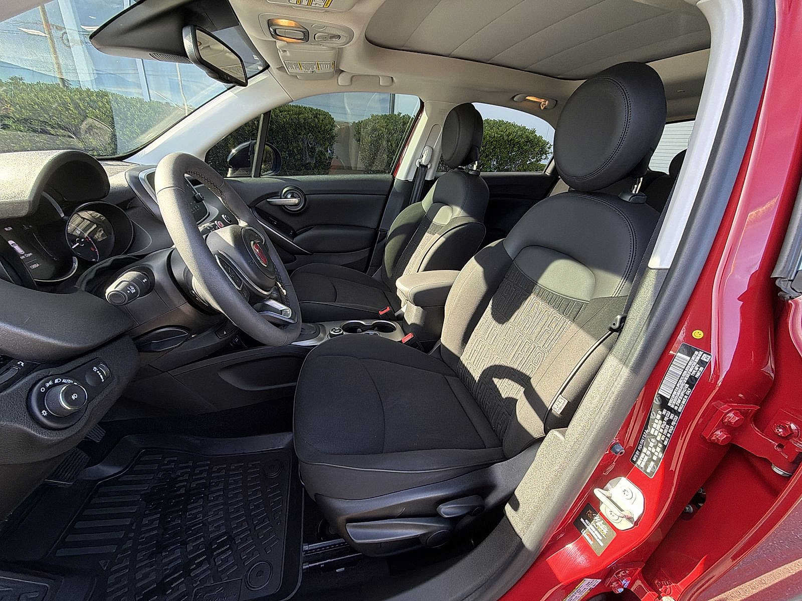 Used 2023 FIAT 500X Pop AWD/4WD image 19
