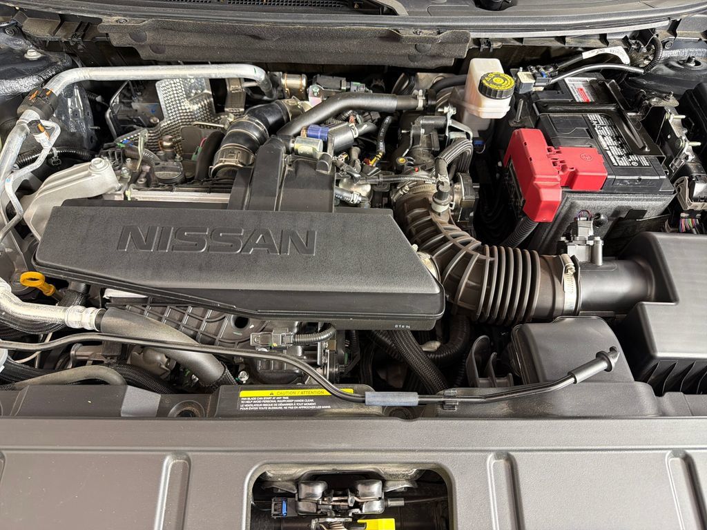 Used 2026 Nissan Rogue SL AWD/4WD image 25