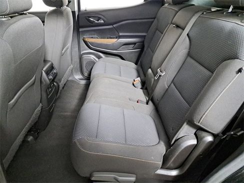 Used 2020 GMC Acadia SLE w/ Driver Convenience Package image 12