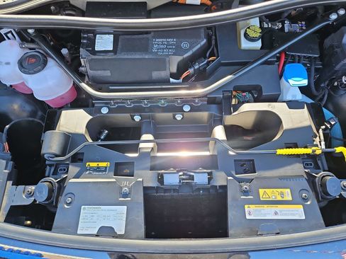 Used 2023 Volkswagen ID.4 S image 14