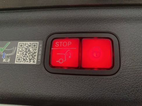 Used 2023 Mercedes-Benz EQE 350+ SUV image 8