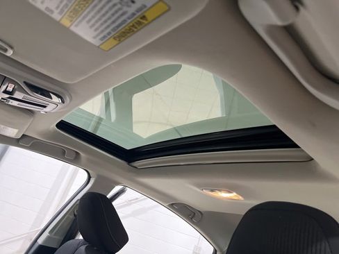 Used 2021 Subaru Legacy Premium image 12