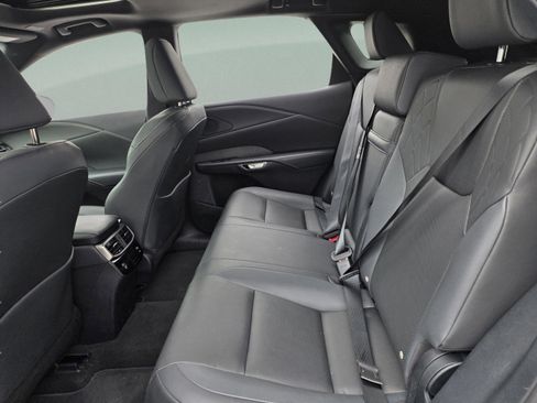 Used 2025 Lexus RX 350h w/ Accessory Package (Z1) image 17