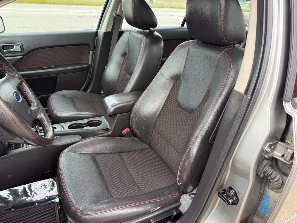 Used 2009 Ford Fusion SEL FWD image 23