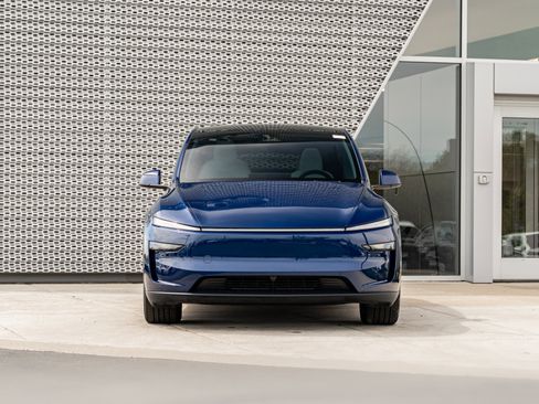Used 2026 Tesla Model Y Long Range AWD/4WD image 34