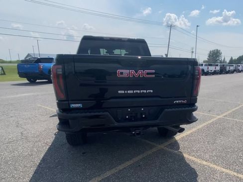 Certified 2024 GMC Sierra 2500 AT4 w/ Snow Plow Prep/Camper Package AWD/4WD image 7