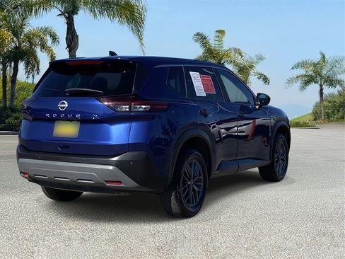 Certified 2023 Nissan Rogue S image 4
