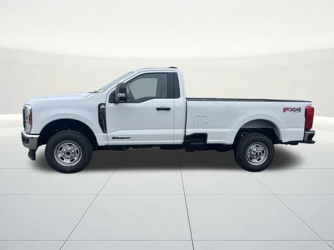 New 2026 Ford F250 XL image 2