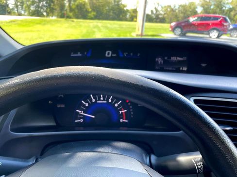 Used 2015 Honda Civic LX image 17