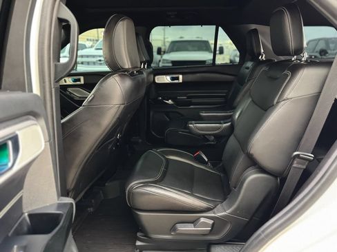 Used 2022 Ford Explorer ST w/ Equipment Group 401A AWD/4WD image 20