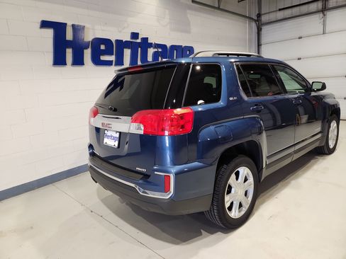 Used 2017 GMC Terrain SLE w/ Convenience Package image 24