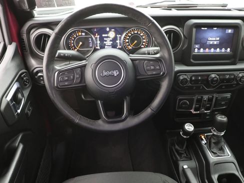 Used 2021 Jeep Wrangler Unlimited Sport image 13