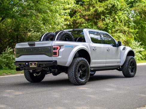 Used 2018 Ford F150 Raptor w/ Equipment Group 802A Luxury AWD/4WD image 33