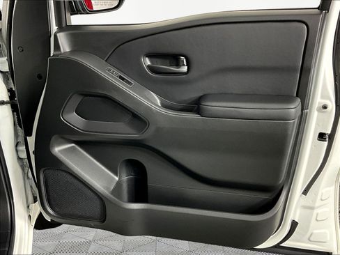 Certified 2025 Nissan Frontier S AWD/4WD image 28
