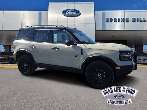 New 2025 Ford Bronco Sport Badlands w/ Sasquatch Badlands Package image 1