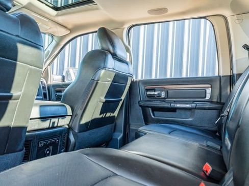 Used 2014 RAM 3500 Laramie image 38