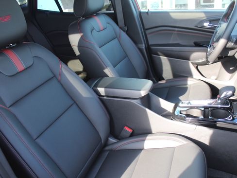 New 2026 Chevrolet Trax RS w/ Sunroof Package image 15