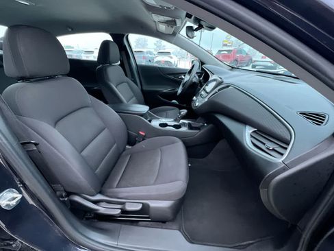 Used 2023 Chevrolet Malibu LT FWD image 28