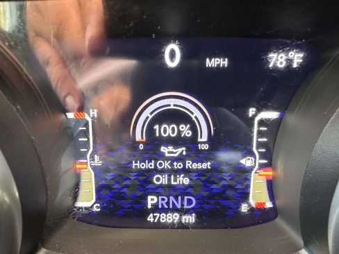 Used 2019 Jeep Wrangler Sport AWD/4WD image 30