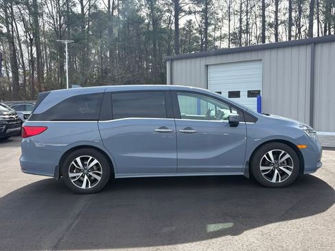 Used 2023 Honda Odyssey Touring image 6