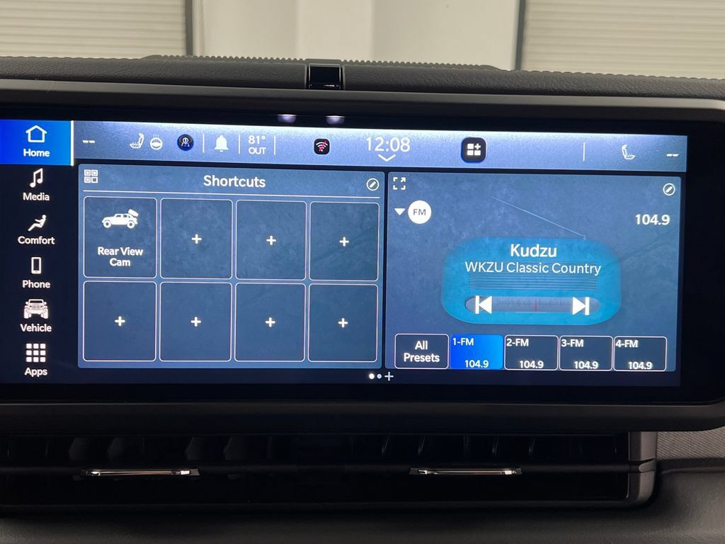 Used 2025 Jeep Wrangler Unlimited Sahara AWD/4WD image 52