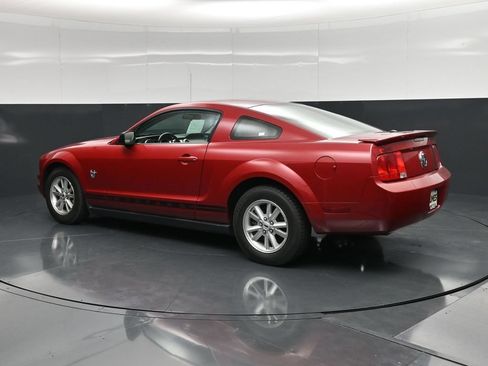 Used 2009 Ford Mustang Coupe RWD image 8