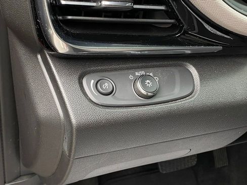 Used 2024 Buick Envista Avenir FWD image 12