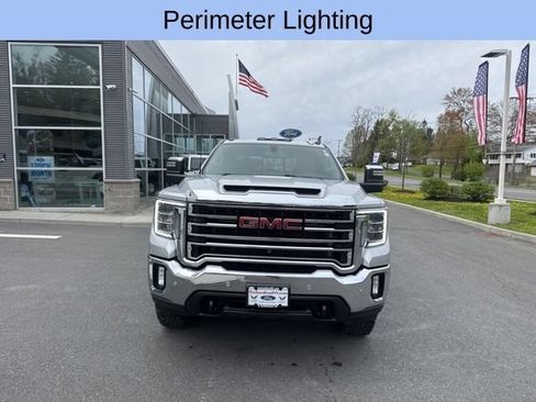 Used 2021 GMC Sierra 2500 SLT w/ SLT Premium Package AWD/4WD image 3