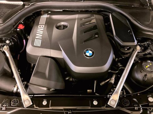 New 2026 BMW 530i 530i w/ M Sport Package image 17