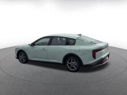 Used 2026 Kia K4 FWD image 9
