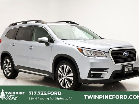 Used 2022 Subaru Ascent Limited w/ Technology Package image 1