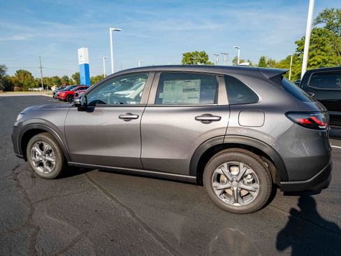 New 2026 Honda HR-V LX image 4