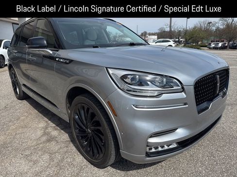 Used 2024 Lincoln Aviator Black Label image 12