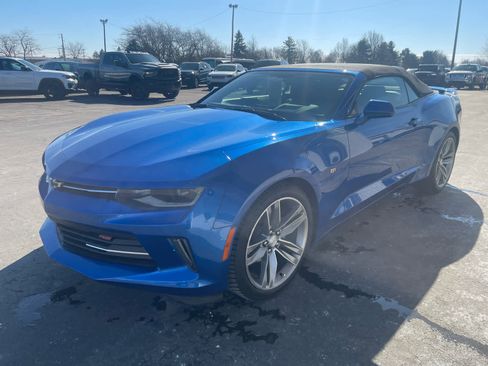 Used 2018 Chevrolet Camaro LT image 7