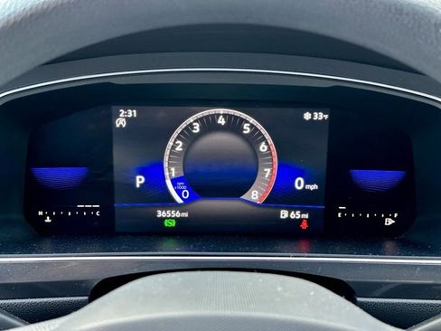 Used 2022 Volkswagen Tiguan S image 34