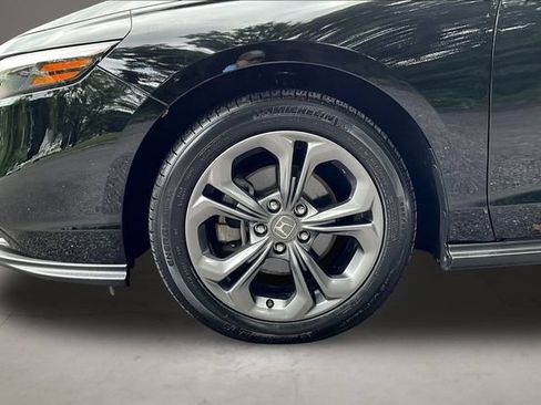 Used 2023 Honda Accord EX image 32