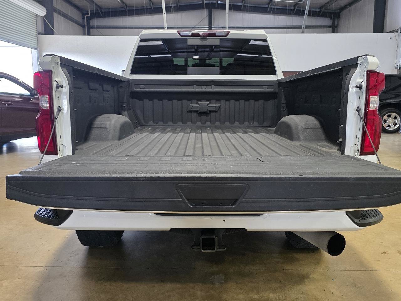 Used 2021 Chevrolet Silverado 2500 LTZ w/ LTZ Plus Package AWD/4WD image 6